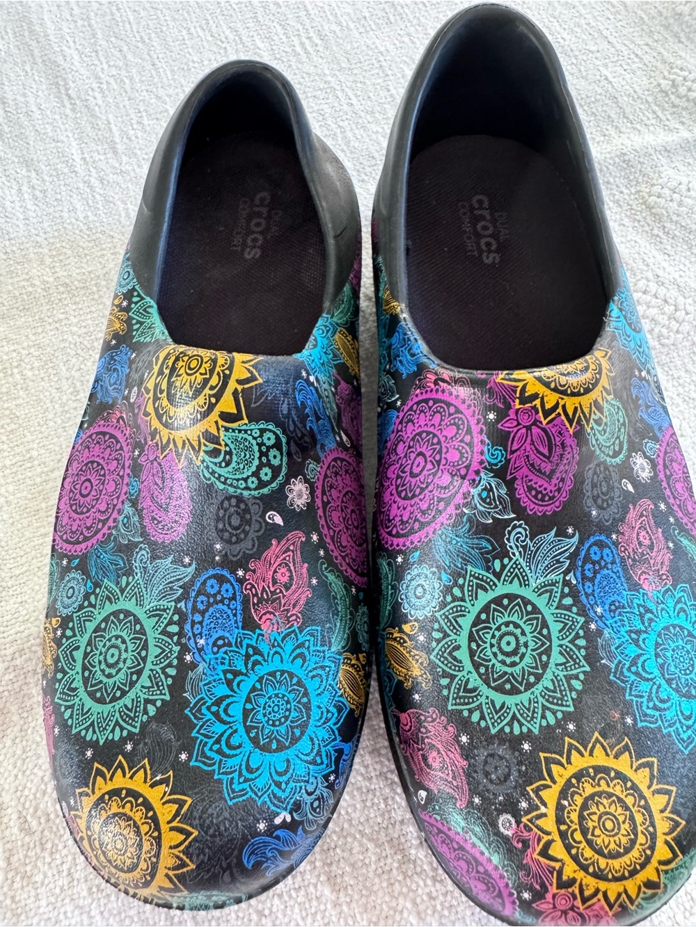 Crocs at Work Neria Pro II Women's Graphic Slip Resistant Clog Black Multi Color